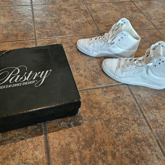 Hip-hop dance shoes - Picture 1 of 4